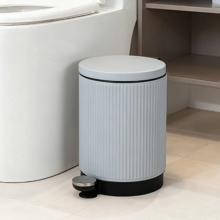 Velora 5L Soft Close Dustbin 20.5 X 28.6 X 27.4Cm Grey