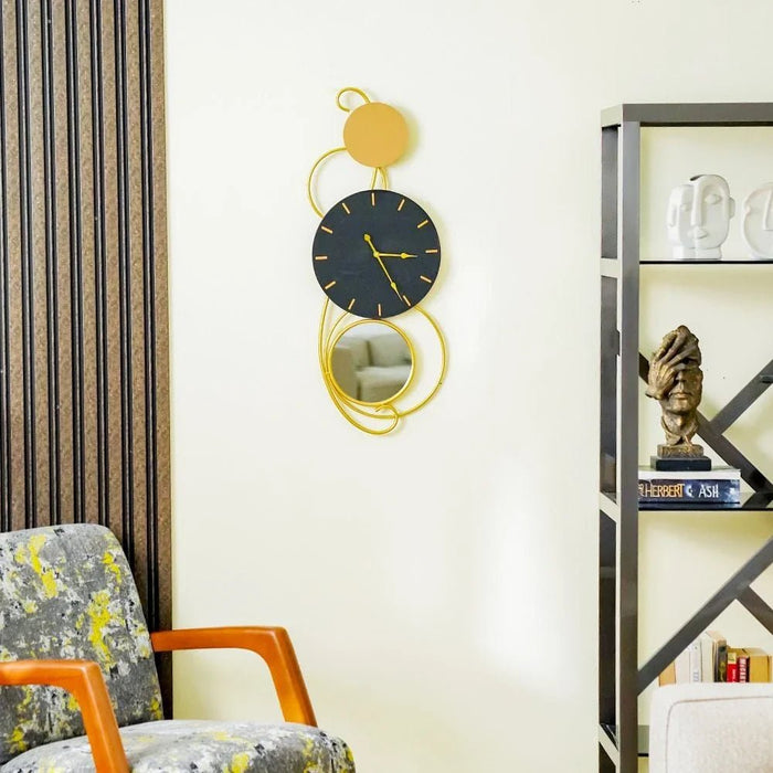 Cambridge Modern Clock With Accent Wall Clock
81.5X30X4.5Cm Black