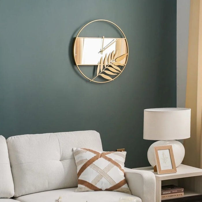 Cambridge Clock In A Mirror Wall Clock
60X60X4Cm Gold