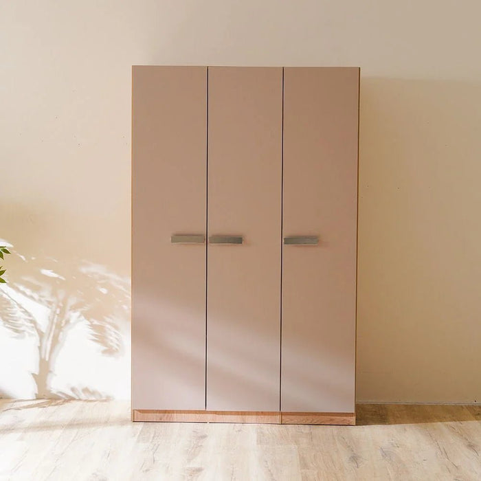 Cardano 3 Door Wardrobe With Mirror Inside-Natural Oak/Champagne