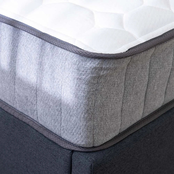 Natural Memory Foam with Pocket Spring Medium Firm Mattress-150x200x26 cm-With 5-Year Warranty