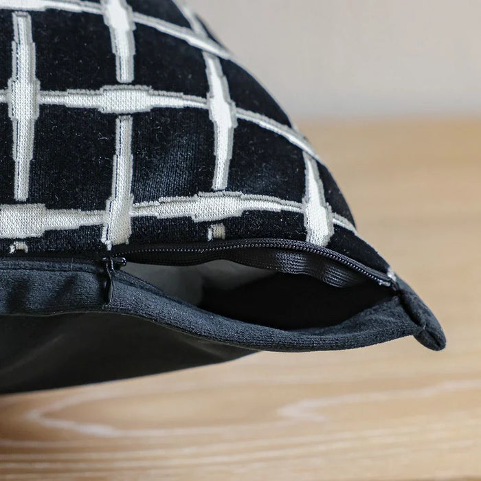 Jacquard Filled Cushion - Black - 45x45 cm