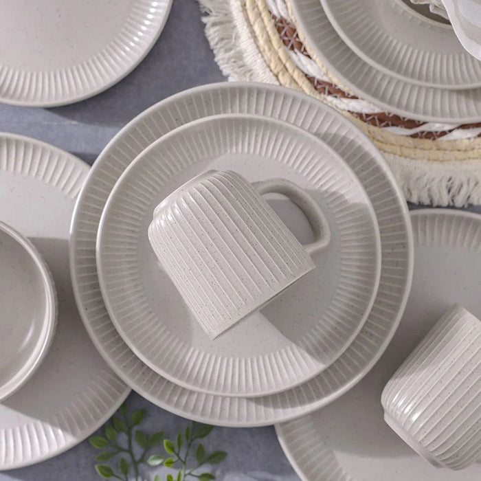 Youthful bite 16-Piece Stoneware Dinner Set -Serves 4