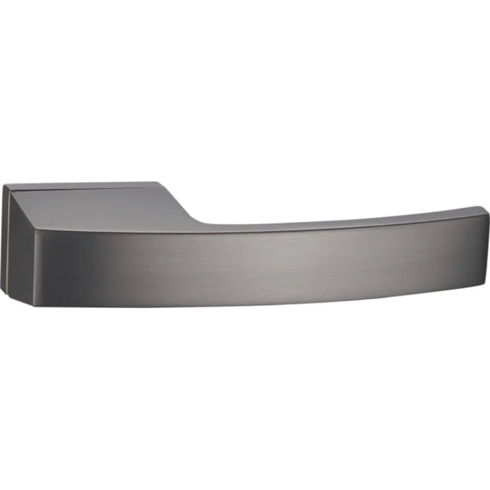 Milano ZA Travis Rosette Handle Gun Black 72AL-916, Zinc Alloy Door Handle With Warranty