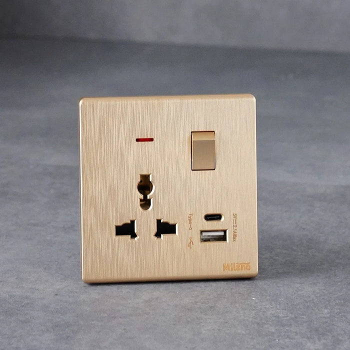 Milano Aura 13A Universal Socket With Neon & Usb Type A+C - Gold Finish Durable Fire Retardant Pc/Silver Point Red Copper Electrical Switches & Sockets Home Electronic Accessories - 17.2X9X4Cm