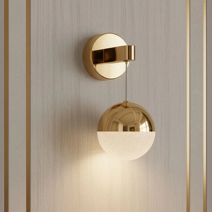 Solitare LED Wall Lamp French Gold Modern Decorative Wall Light