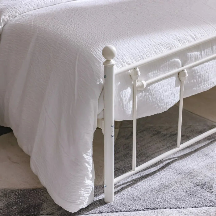 Bella Arrow 160x200 Metal Queen Bed | Modern Design Metal Double Bed Frame Furniture | Comfortable Bed (Mattress Not Included) L210.8xW168.2xH100cm-White