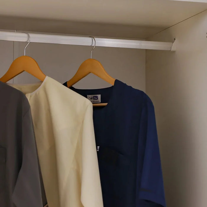 Sacramento 3 Door Wardrobe With Mirror - Beige / Oak
