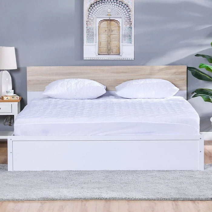 Quilted Mattress Protector King Size Poly Cotton  Zippered Hypoallergenic Mattress Encasement For Bedroom  L 180 X W 200X H 30 Cm  White