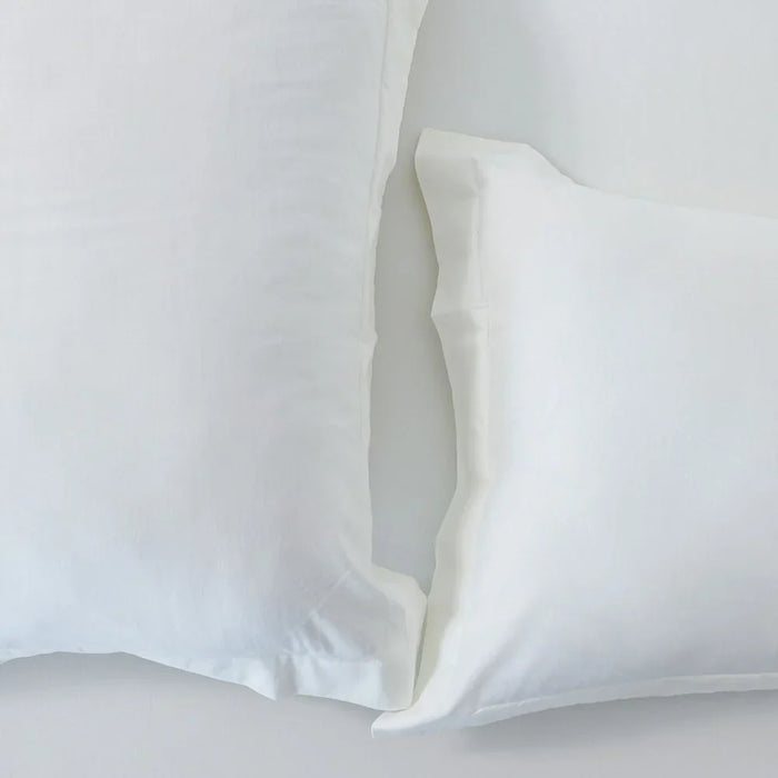 Bliss 3 - Pieces Premium Cotton Super King Duvet Cover Set Soft, Breathable, And Comfortable Bedding Stylish Duvet And Pillow shams - 260x220 cm, 50x75 cm - Off White