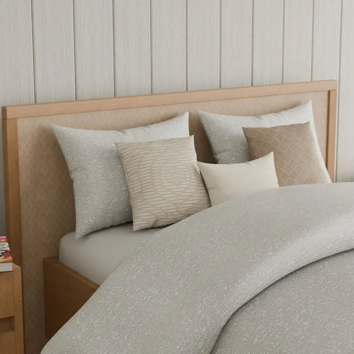 Oxford Reverie Jacquard King Comforter Set for Adults