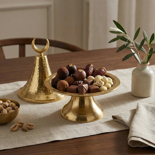 Ruhaf Metal Platter With Lid - Gold Homelves