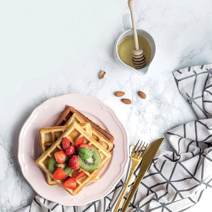 Kenwood 3-in-1 Sandwich Maker | Waffle Maker & Grill | 3 Sets of Non-Stick Multifunctional Plates | Grilling | Toasted Sandwiches and Waffles | Black | SMM02.000SI