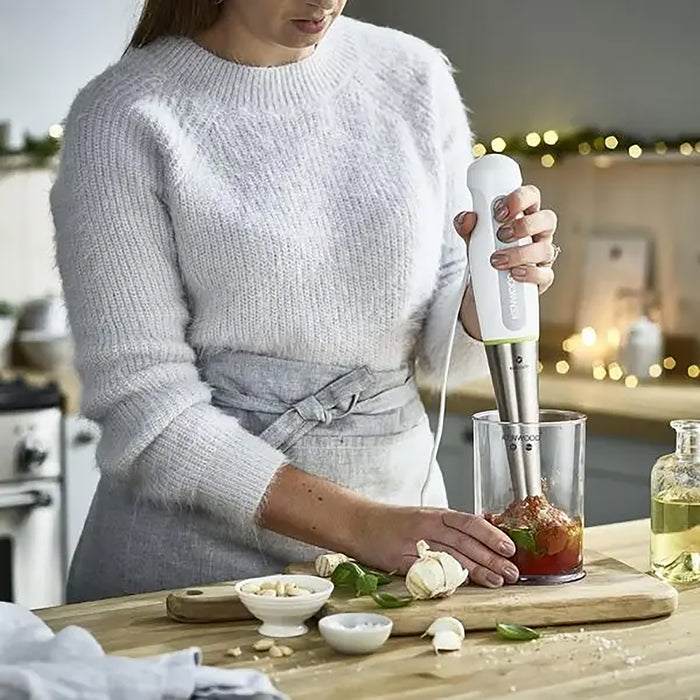 Kenwood Hand Blender 600W with 500ml Chopper| 500ml Beaker| Whisk| Stainless Steel Wand| Triblade Technology HDP109WG White
