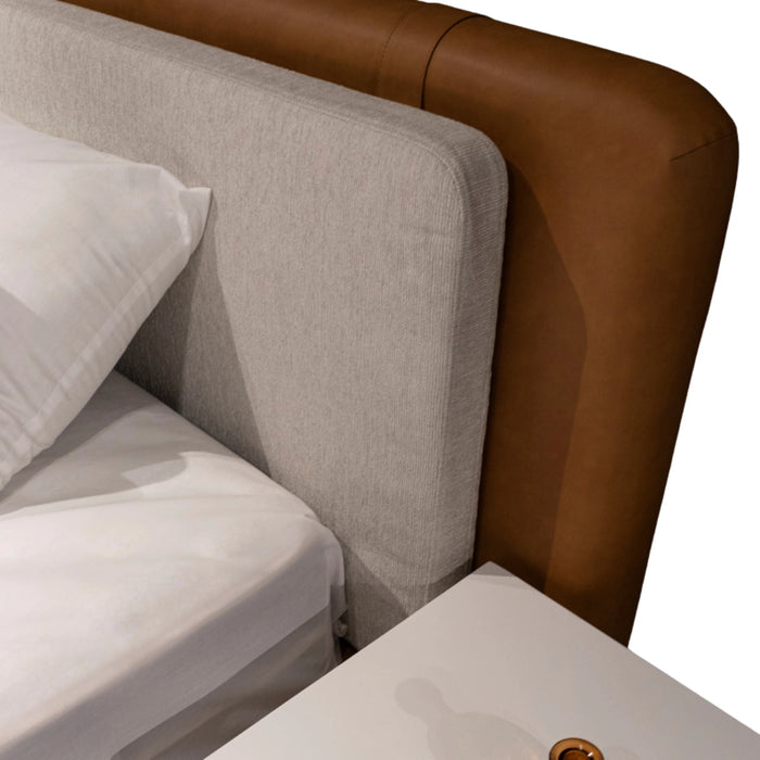 Nicholas Bed