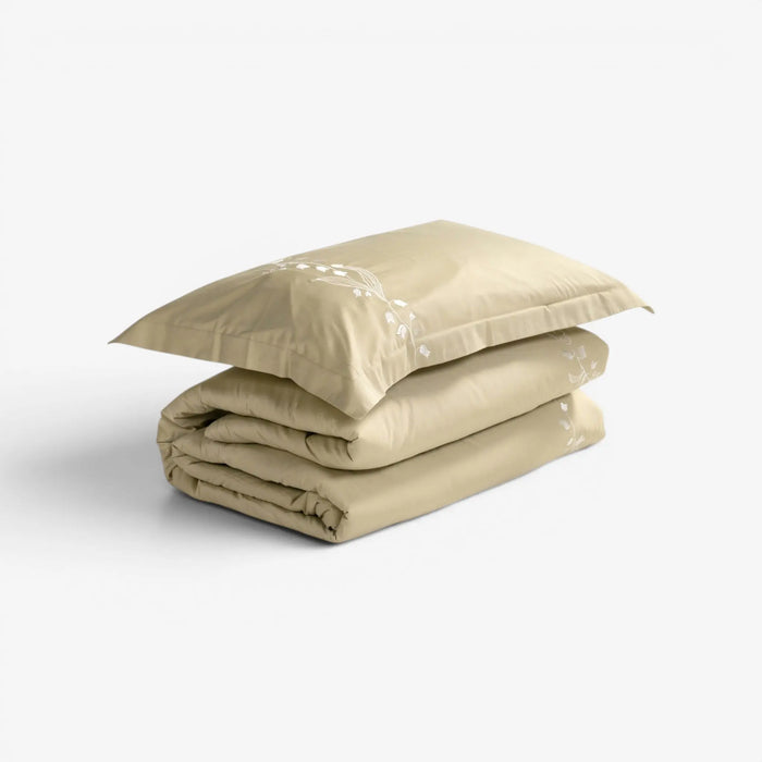 Kyric Emb. Comforter Set - W260 x D240