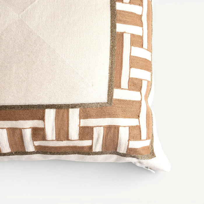 Vogue Border Emb Cushion - 50x50cm