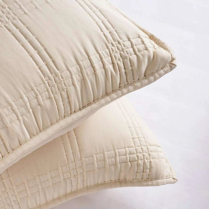 Cecilia 3-Piece Velvet King Bedspread Set 220X240Cm - Beige