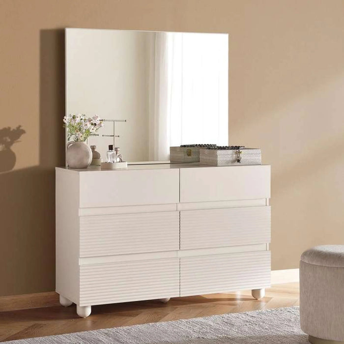 Haniya Dresser With Mirror - White