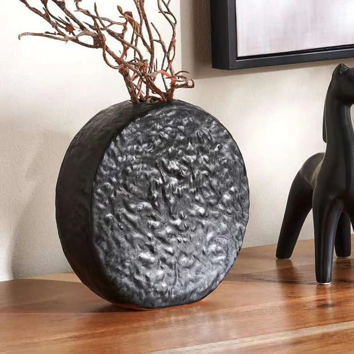 Ainar Ceramic Textured Vase 16X4.8X16Cm - Black