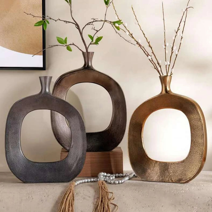 Aire Metal Hollow Vase 31X5X40.5Cm - Black Antique