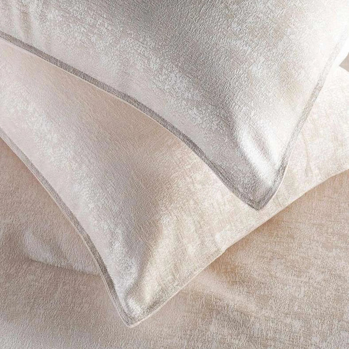Amethyst Jacquard 3-Piece King Down Alternative Comforter Set 240X260Cm - Beige