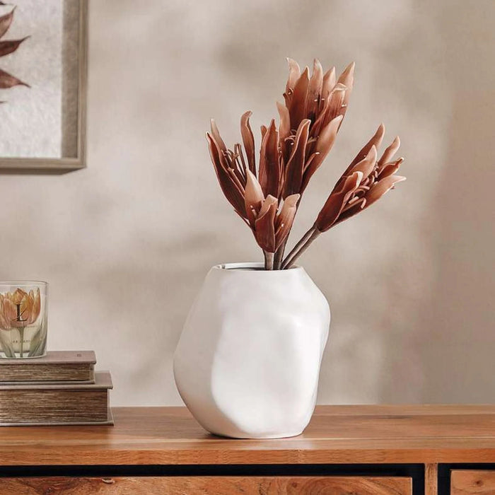 Amirah Irregular Shaped Stoneware Vase 18.1X16.9X20.2Cm - White