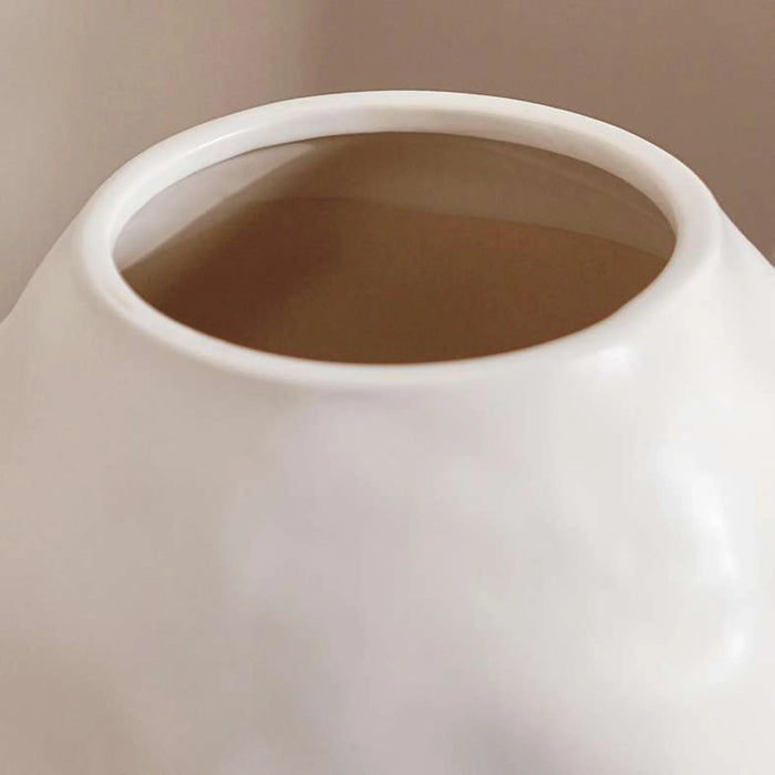 Amirah Irregular Shaped Stoneware Vase 18.1X16.9X20.2Cm - White