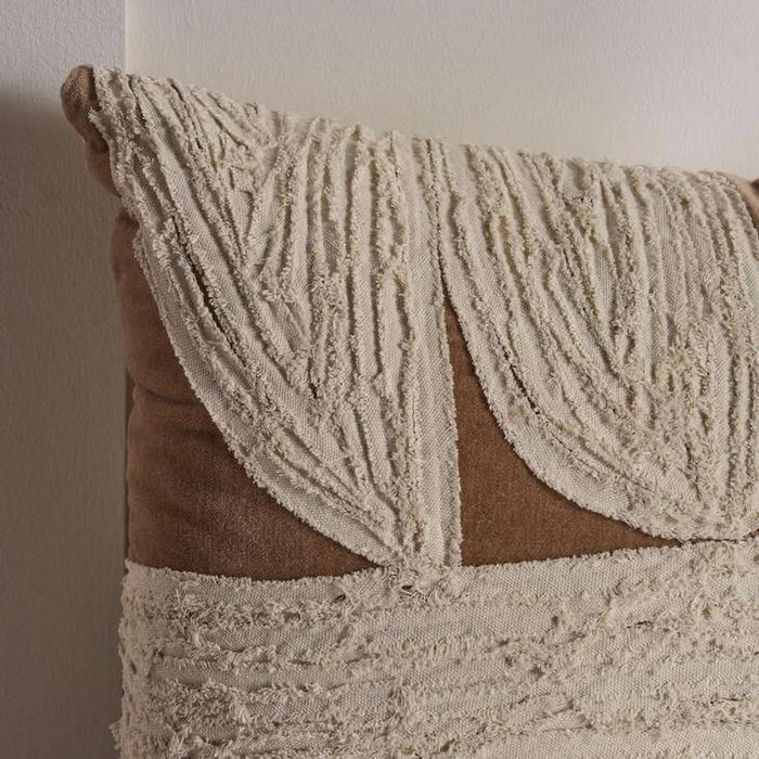 Arizona Geo Velvet Embroidery Down Alternative Filled Cushion 50X50 Cm - Beige