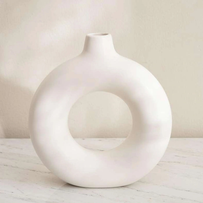 Austin Ceramic Donut Vase 21X7X22Cm - White
