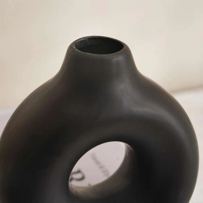 Austin Ceramic Donut Vase 8.9X2.5X10Cm - Black