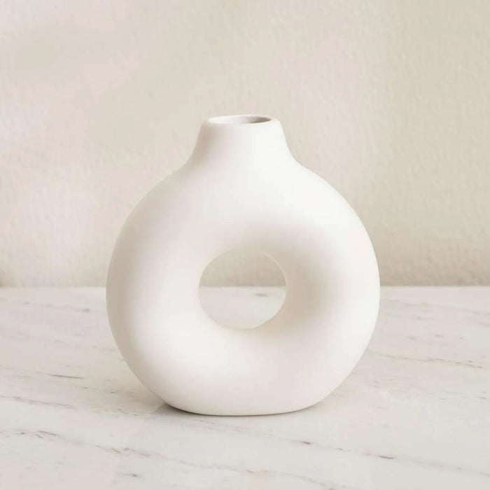 Austin Ceramic Donut Vase 8.9X2.5X10Cm - White