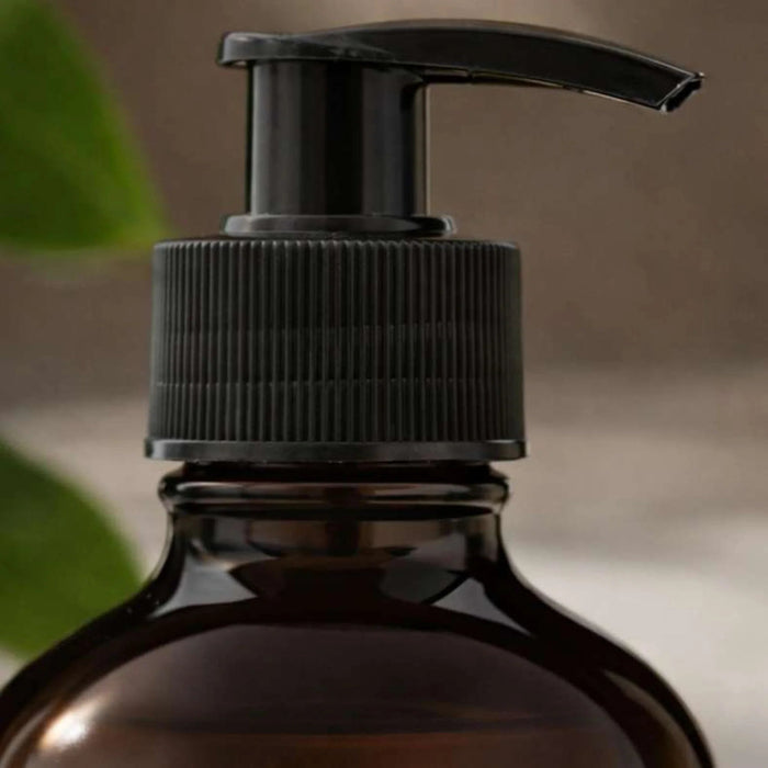 Baylis And Harding Oud, Cedar And Amber Hand Wash 500Ml - Black Pan Home