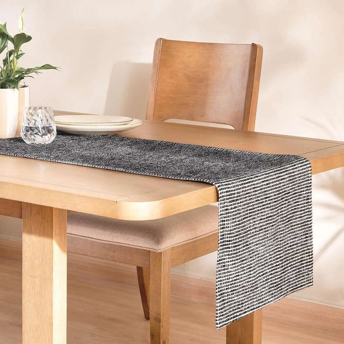 Benton Jq Table Runner 40X180Cm - Black