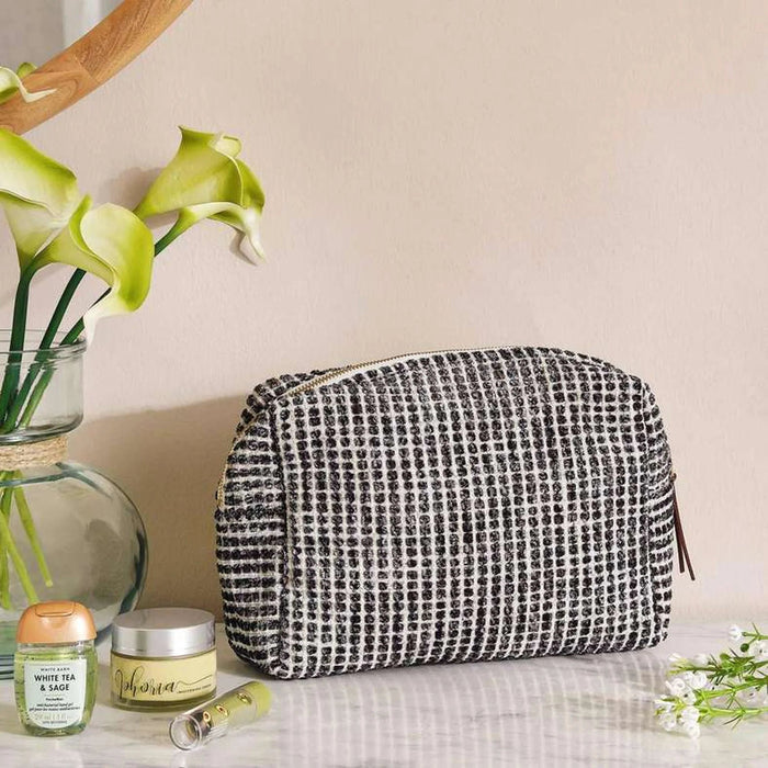 Benton Jq Vanity Bag 19X7X13Cm - Black Pan Home