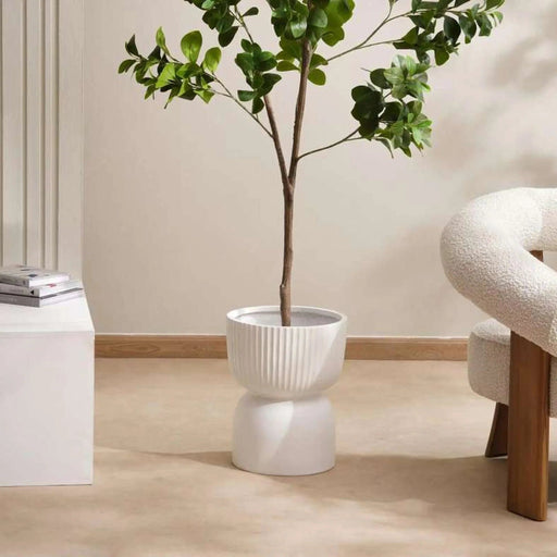 Blanca Polyresin Planter Dia33X41Cm - White Pan Home