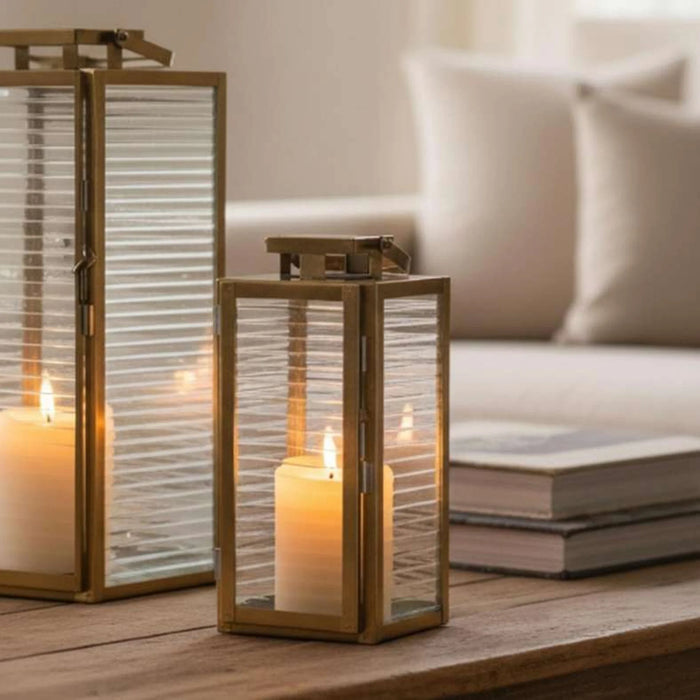 Brian Metal And Ribbed Glass Lantern 19X18X39Cm - Gold