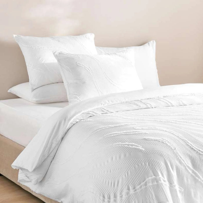 Brush Jacquard Tufted King 3-Piece Duvet Cover Set 230X220Cm - White