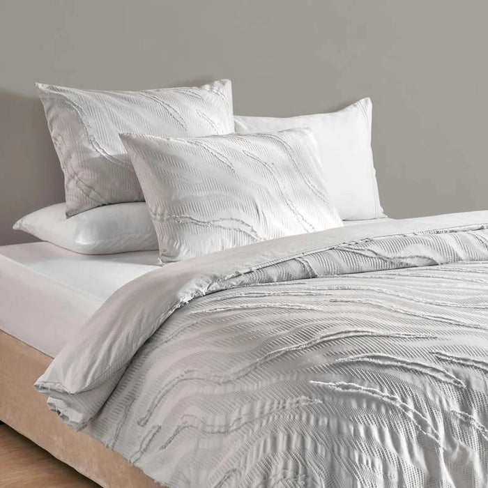 Brush Jacquard Tufted Super King 3-Piece Duvet Cover Set 260X220Cm - Grey