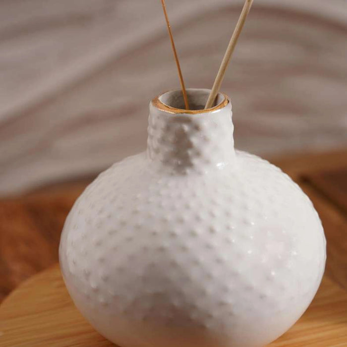 Bud Textured Ceramic Vase - White