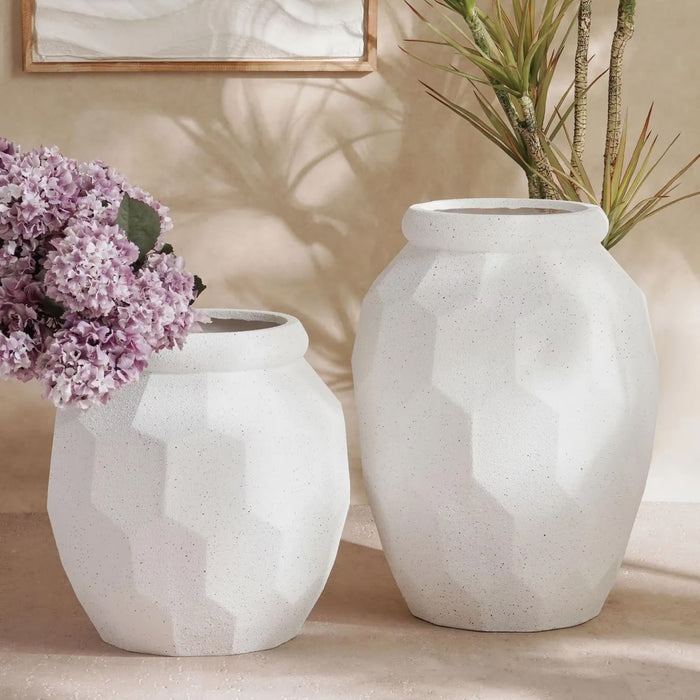 Carlo Polyresin Vase 45X45X46Cm - White
