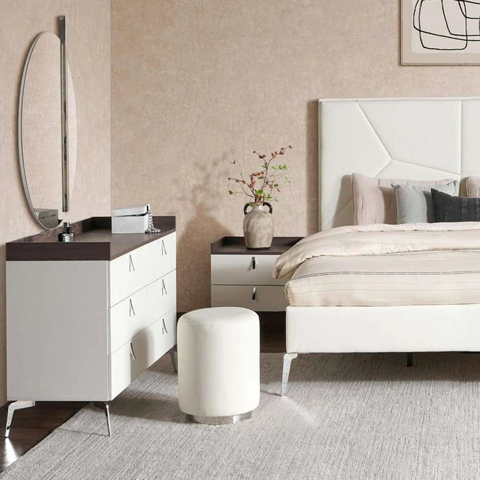 Carmona New 6 Pcs Bedroom Set 180X200 Cm With Usb Charger - White