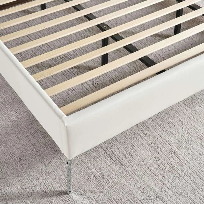 Carmona New 6 Pcs Bedroom Set 180X200 Cm With Usb Charger - White