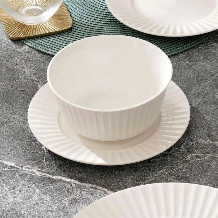 Cecila 18-Piece Porcelain Dinner Set -White