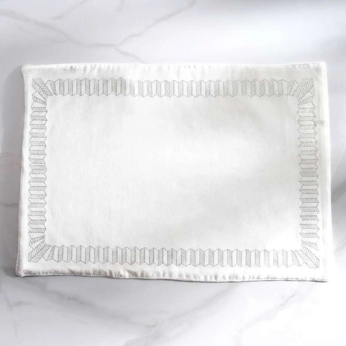 Celestia Foil Printed Placemat  33X48Cm - Silver