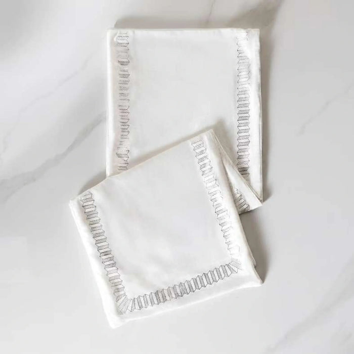 Celestia Foil Printed Table Runner 33X180Cm - Silver