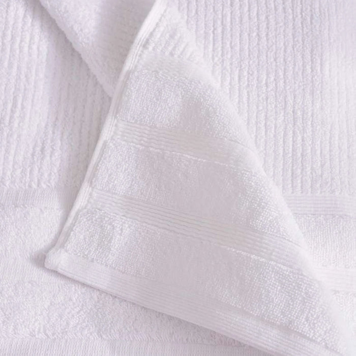 Chicago Textured 650 Gsm Bath Sheet 90X150 Cm-White