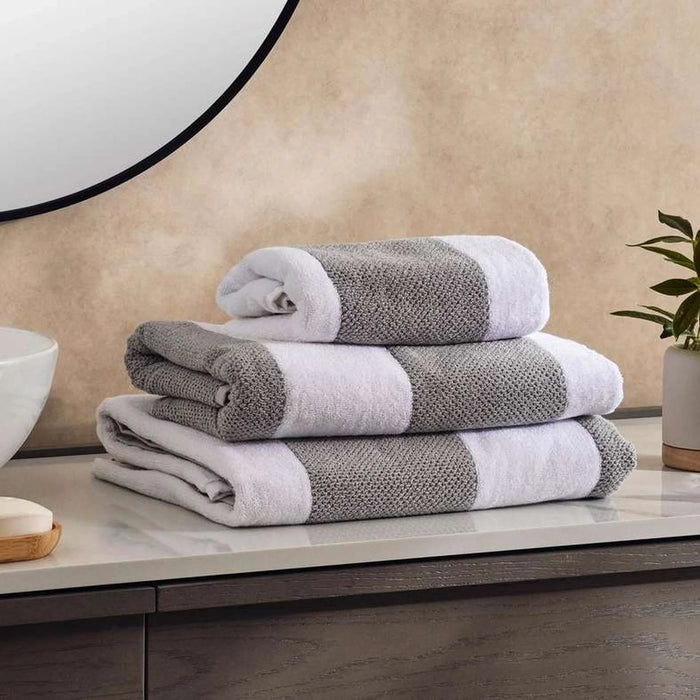 Chicago Textured Stripe 650 Gsm Bath Towel 70X140 Cm-Frost Grey