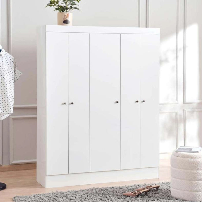 Clean 5 Door Wardrobe