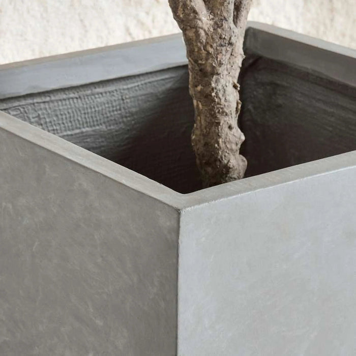 Eldora Polyresin Rectangle Planter 40.5X40.5X81Cm - Grey Pan Home